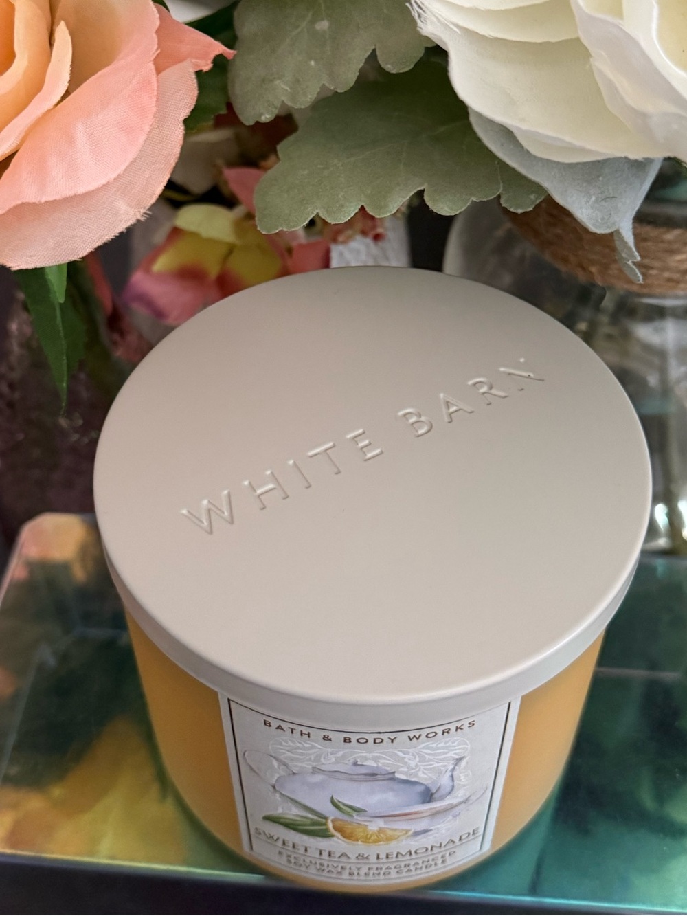 🆕🍋 WHITE BARN “SWEET TEA & LEMONADE” 3-WICK SCENTED CANDLE. BRAND NEW! - Picture 2 of 4